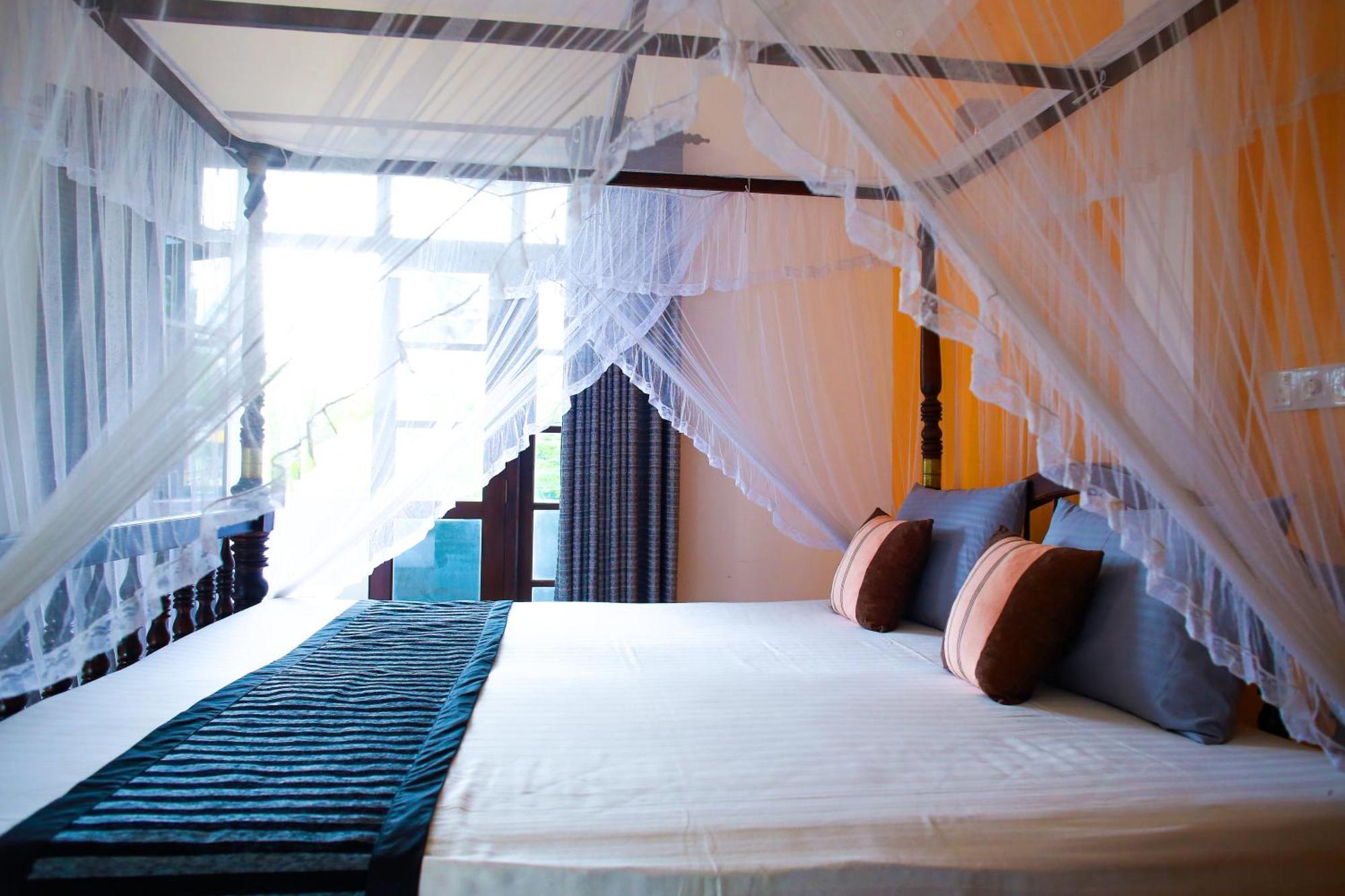 Isindu Sky Lodge Mirissa Extérieur photo